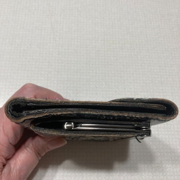 EUC Patricia Nash Leather Black & Cream Sunflower pattern Wallet - Picture 6 of 10